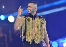 محمد رمضان.. يقود الشباب إلى الانحدار